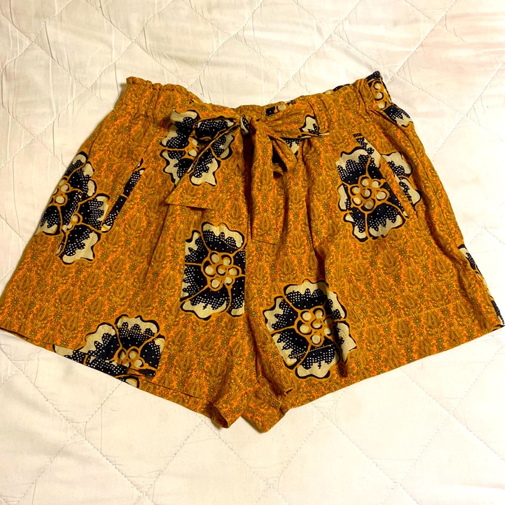 Anthropologie dress shorts